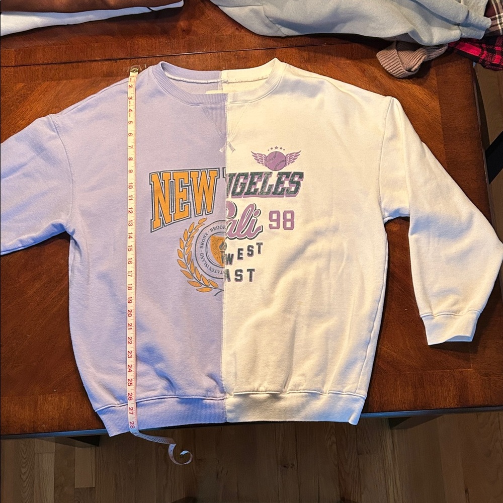 Kids Los Angeles Graphic Sweatshirt - Lavender and White